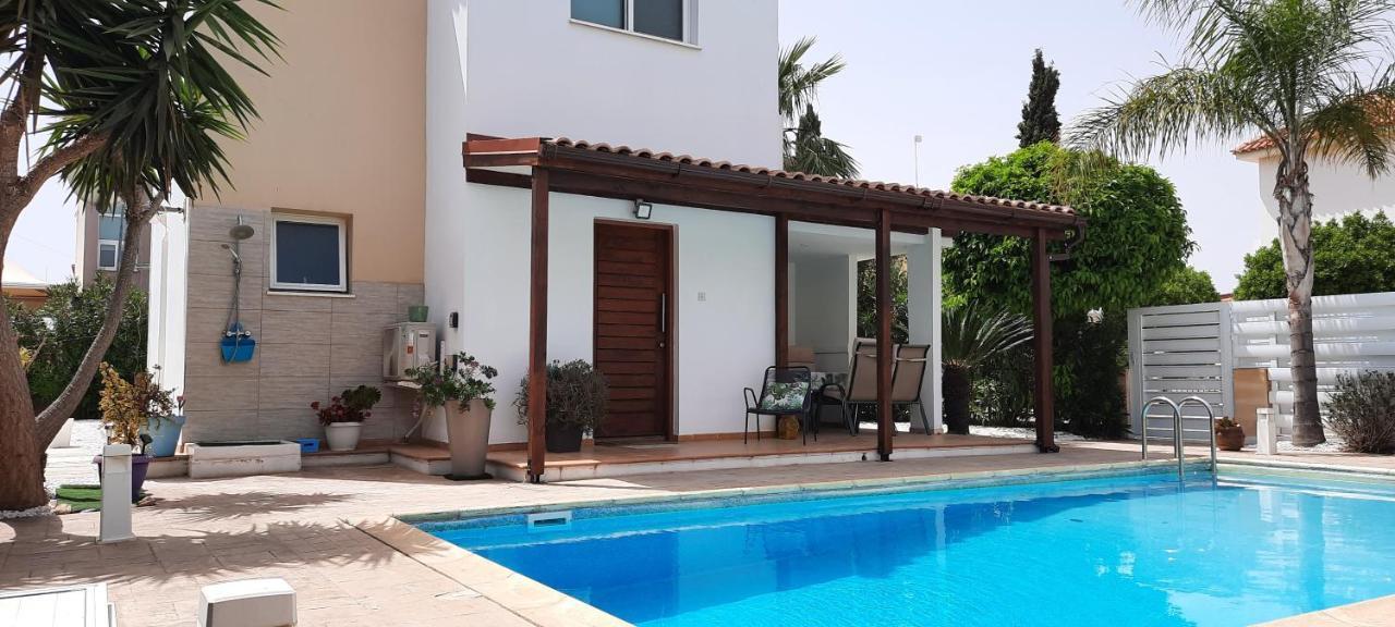 Villa Anastassia Ajía Nápa Kültér fotó